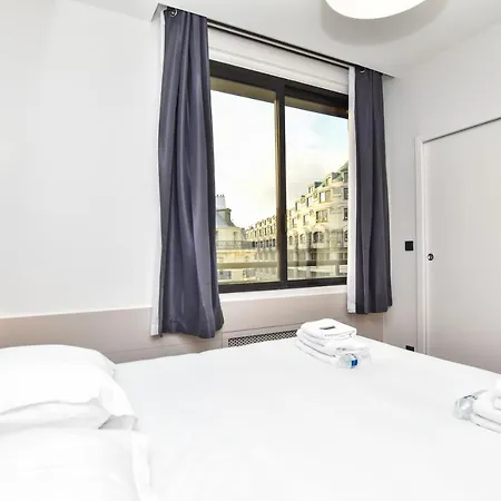Cmg Opera Parigi
